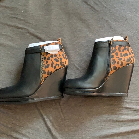 Dolce Vita Wedges BRAND NEW NEVER WORN - Picture 3 of 4